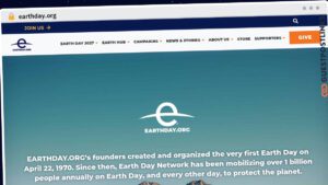 Publish Guest Post on earthday.org
